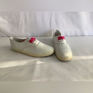 American Eagle sneaker